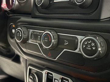 Jeep Wrangler, 2019г, полный привод, автомат