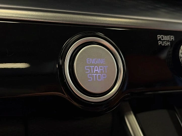 Kia Carnival, 2021г, передний привод, автомат