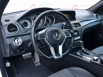 Mercedes-Benz C-Класс, 2011г, задний привод, автомат