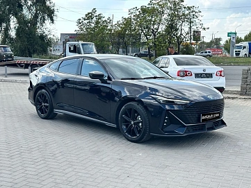 Changan UNI-V, 2024г, передний привод, робот