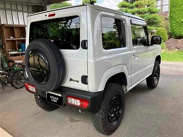 Suzuki Jimny, 2022г, полный привод, автомат