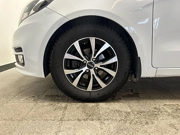 Kia Rio, 2016г, передний привод, механика