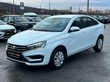 Lada (ВАЗ) Vesta, 2023г, передний привод, механика