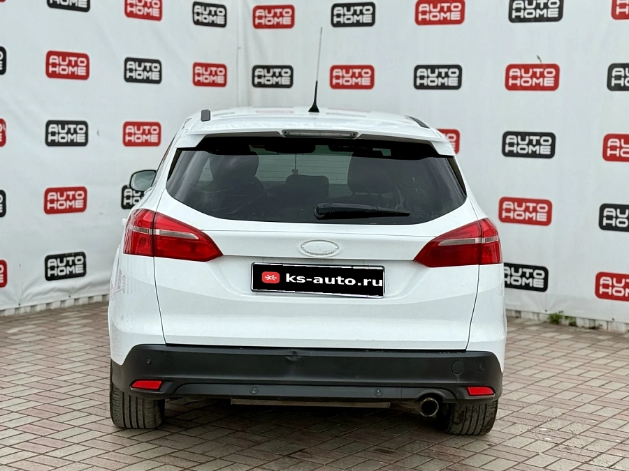 Ford Focus, 2016г., передний привод, автомат