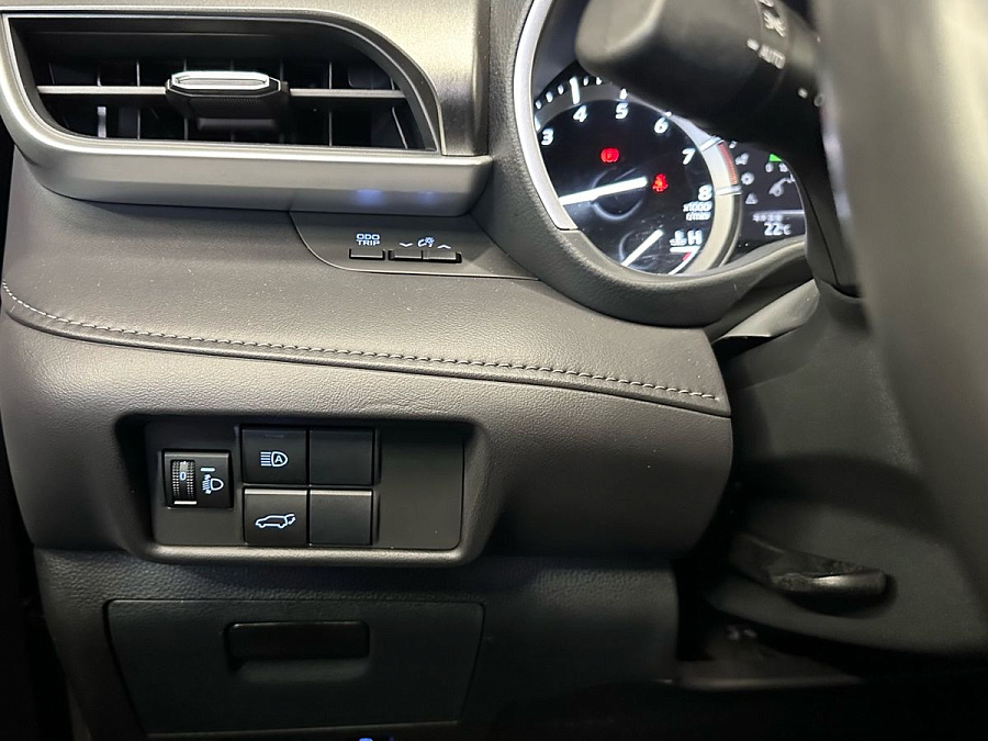 Toyota Highlander, 2022г., полный привод, автомат