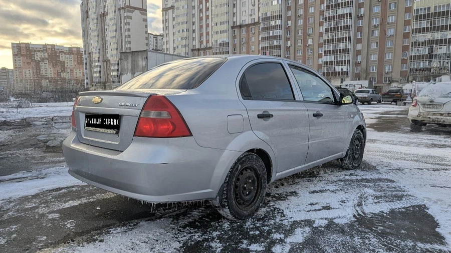 Chevrolet Aveo, 2010г., передний привод, механика