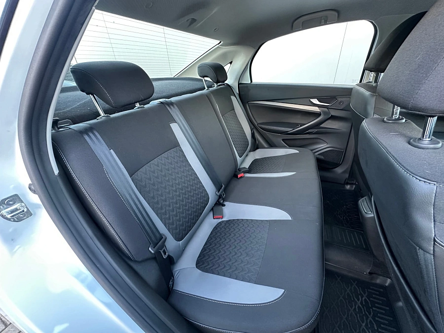 Lada (ВАЗ) Vesta, 2023г., передний привод, механика