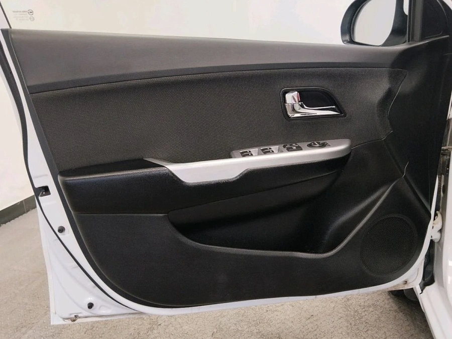 Kia Rio, 2014г., передний привод, механика