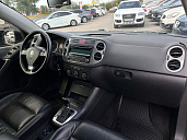 Volkswagen Tiguan, 2009г., полный привод, автомат