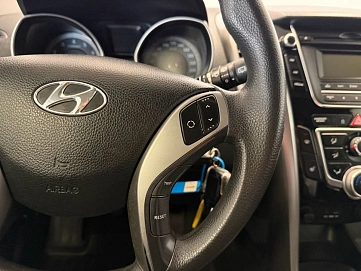 Hyundai i30, 2013г., передний привод, механика