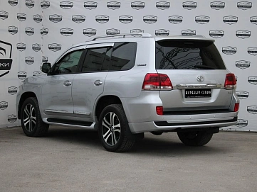 Toyota Land Cruiser, 2011г, полный привод, автомат