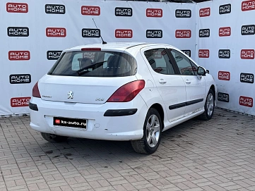 Peugeot 308, 2008г, передний привод, автомат