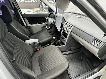 Lada (ВАЗ) Priora, 2011г, передний привод, механика