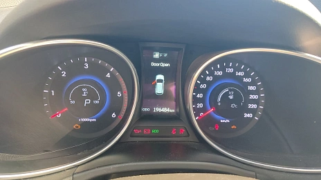 Hyundai Santa Fe, 2015г., полный привод, автомат