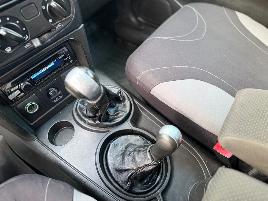 Chevrolet Niva, 2011г., полный привод, механика