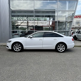 Audi A6, 2011г, передний привод, автомат