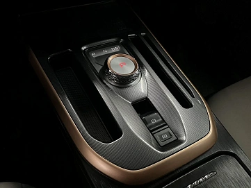 Haval Jolion, 2023г, передний привод, робот