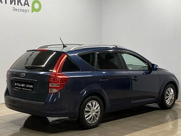 Kia Ceed, 2010г, передний привод, автомат