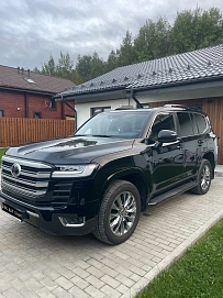 Toyota Land Cruiser, 2021г, полный привод, автомат