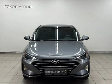 Hyundai Elantra, 2018г, передний привод, автомат