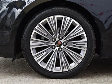 Hongqi H5, 2022г., передний привод, автомат