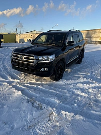 Toyota Land Cruiser, 2016г, полный привод, автомат