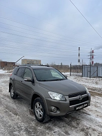 Toyota RAV4, 2012г, полный привод, автомат