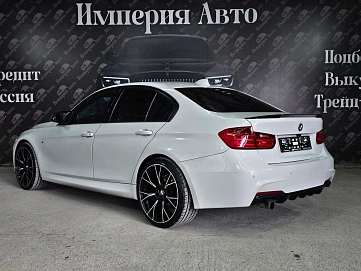BMW 3 серии, 2012г., задний привод, автомат