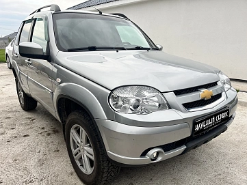 Chevrolet Niva, 2015г, полный привод, механика