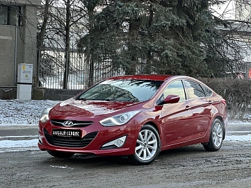 Hyundai i40, 2012г, передний привод, автомат