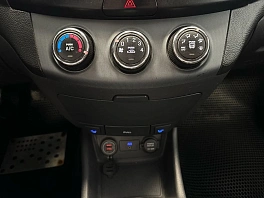 Hyundai Elantra, 2008г, передний привод, механика