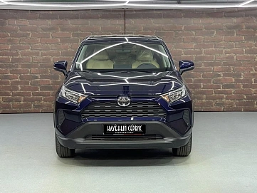 Toyota RAV4, 2022г, полный привод, вариатор