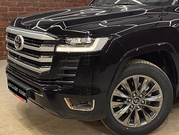 Toyota Land Cruiser, 2025г, полный привод, автомат