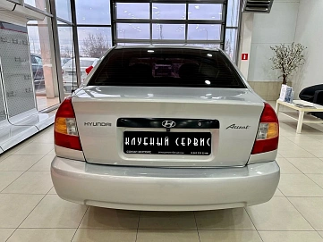 Hyundai Accent, 2008г, передний привод, механика
