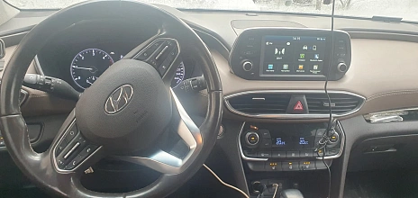 Hyundai Santa Fe, 2019г, полный привод, автомат