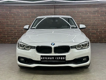 BMW 3 серии, 2018г, задний привод, автомат