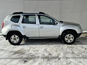Renault Duster, 2012г., передний привод, механика