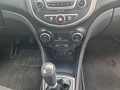 Hyundai Solaris, 2015г., передний привод, механика