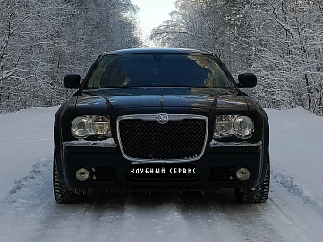 Chrysler 300C, 2010г, задний привод, автомат