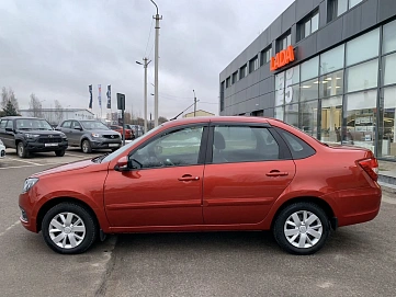 Lada (ВАЗ) Granta, 2019г, передний привод, автомат