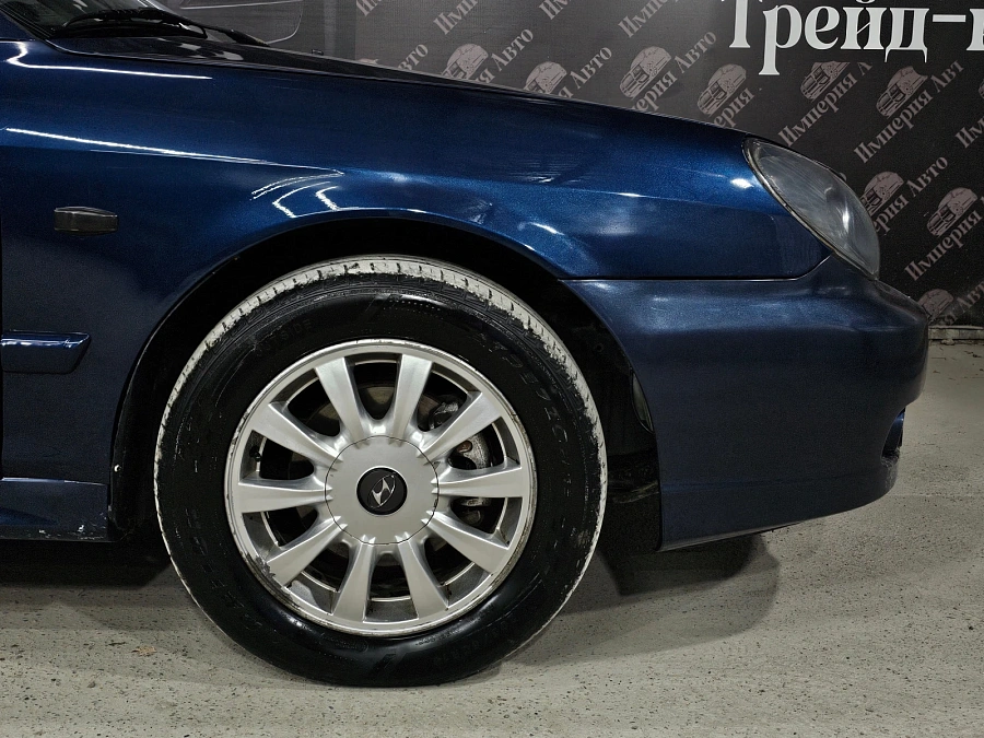 Hyundai Sonata, 2006г., передний привод, автомат