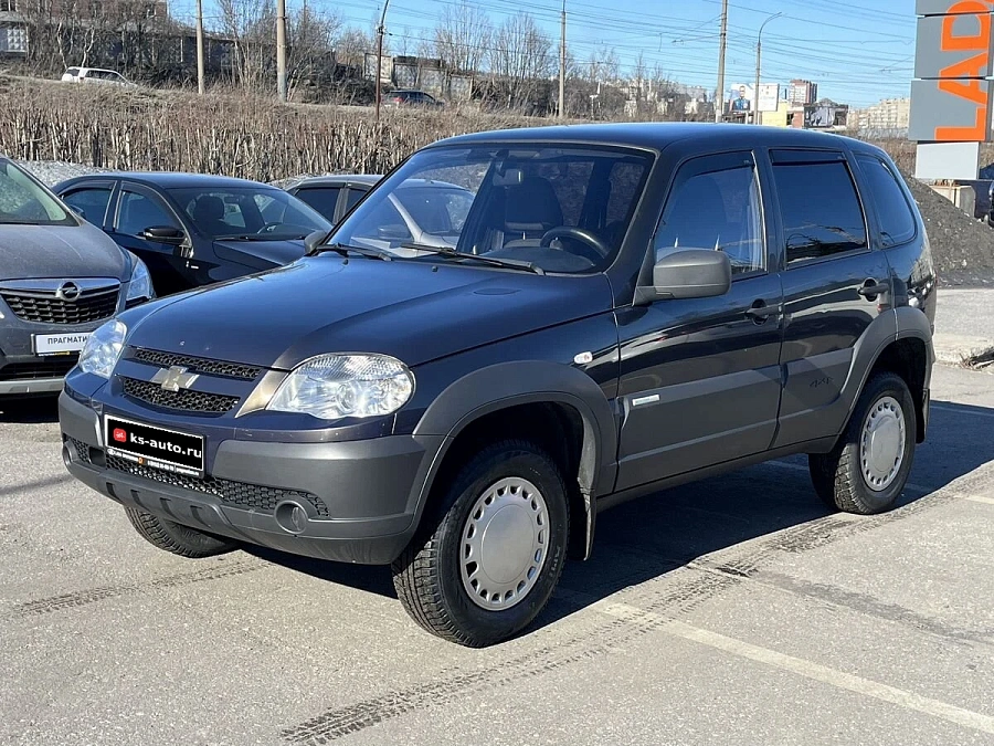Chevrolet Niva, 2013г., полный привод, механика
