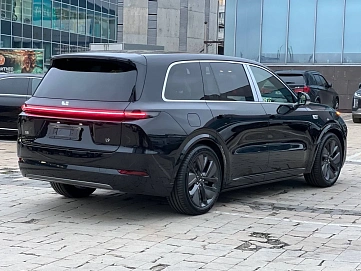 Lixiang L9, 2024г, полный привод, автомат