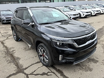 Kia Seltos, 2021г, передний привод, вариатор