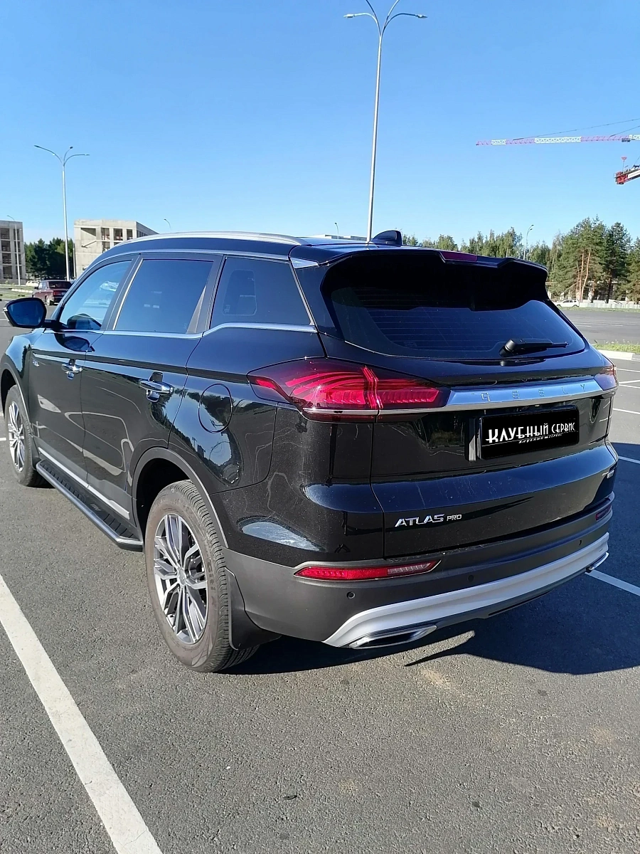 Geely Atlas Pro, 2023г., полный привод, робот
