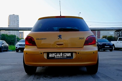Peugeot 307, 2006г, передний привод, механика