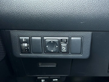 Nissan Tiida, 2008г, передний привод, автомат