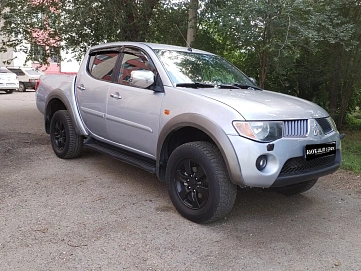 Mitsubishi L200, 2007г, полный привод, автомат