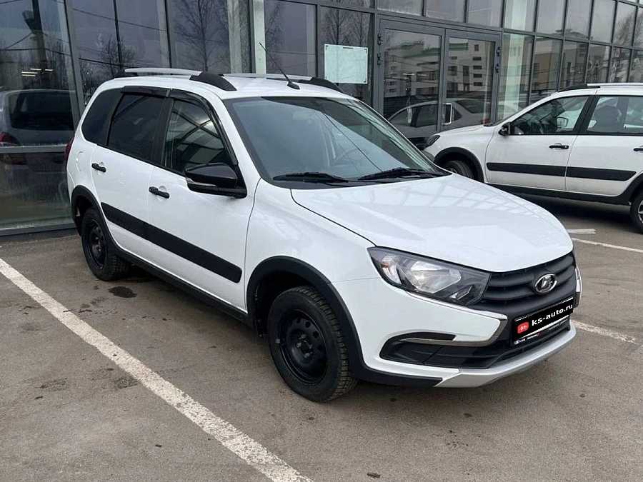Lada (ВАЗ) Granta, 2023г., передний привод, механика