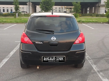 Nissan Tiida, 2011г, передний привод, механика